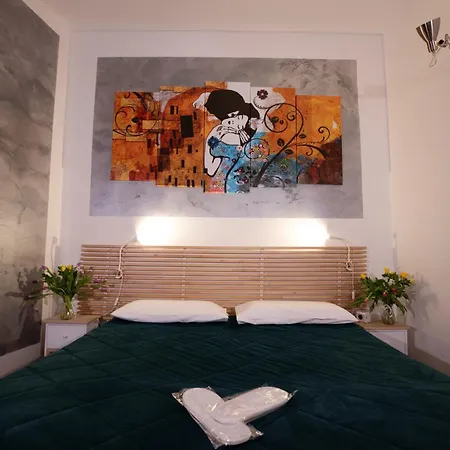 Like Romeo Apartment