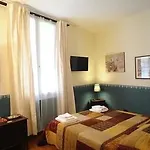 Apartment Like Romeo *